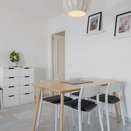 Location In Downtown By Costarentals - Ref 28 * Fuengirola